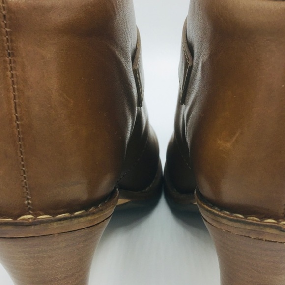 Cole Haan & Nike Air Cognac Heel Ankle Booties 8B - Picture 5 of 8